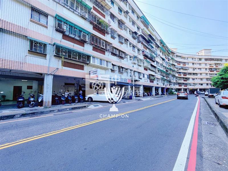 【冠軍商仲】62旁黃金店辦房屋室內格局與周邊環境