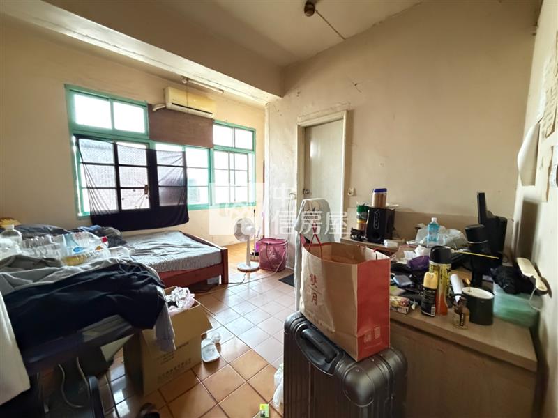 楊梅前站大地坪透店(前後有路)房屋室內格局與周邊環境