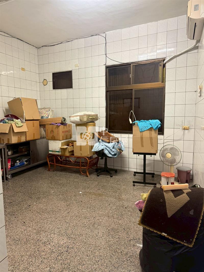 鎮西路店住房屋室內格局與周邊環境