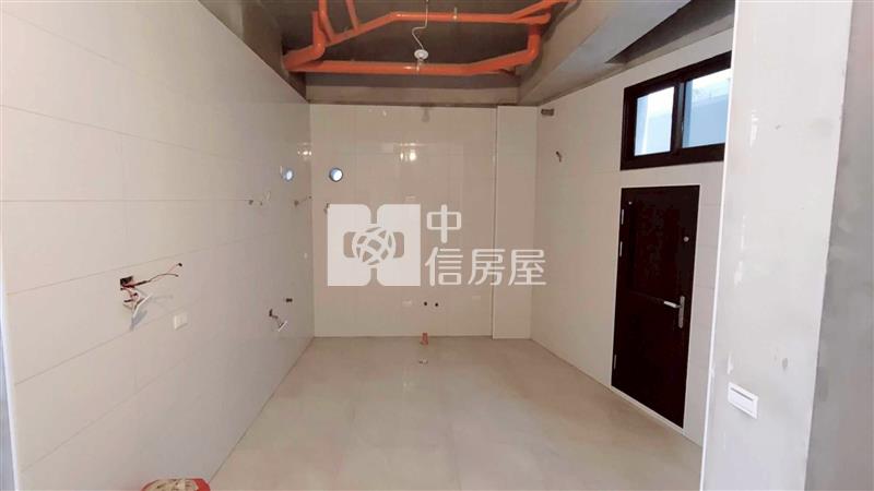東安國中全新電梯透店房屋室內格局與周邊環境
