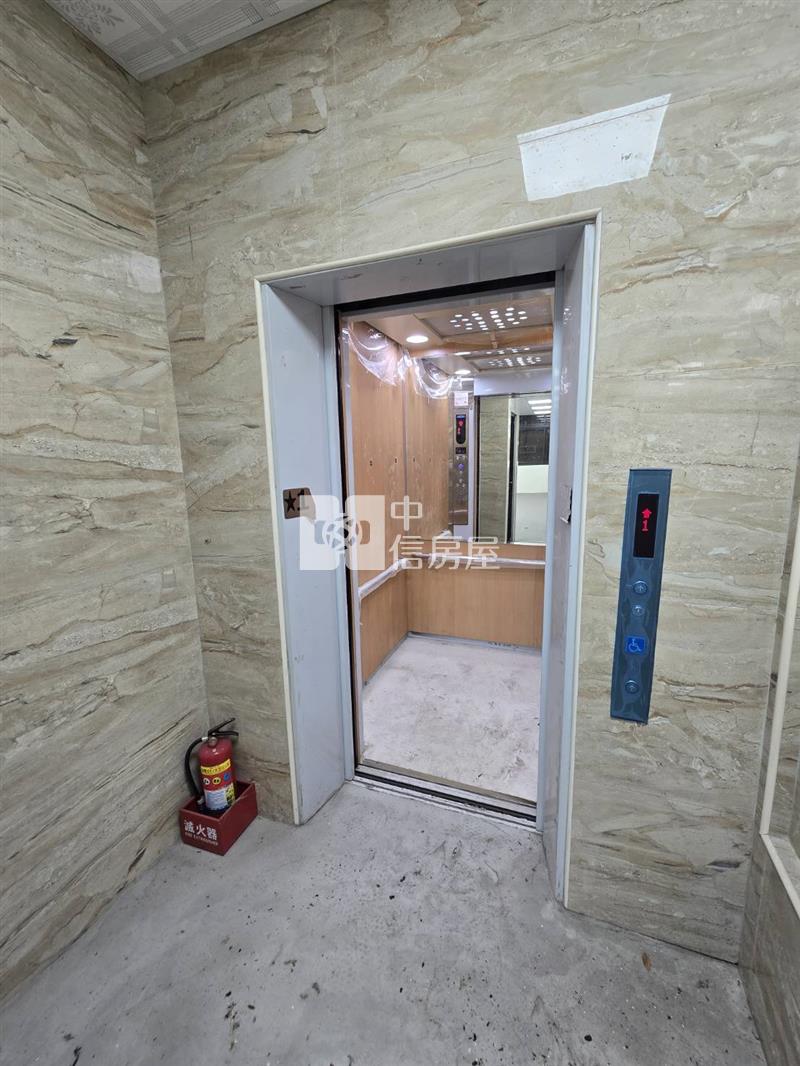 花蓮吉安北昌重劃區面寬電梯透天房屋室內格局與周邊環境
