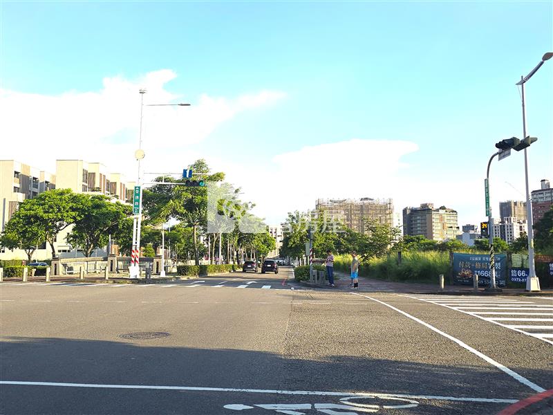 十四期榮德段(面寬8米)建地房屋室內格局與周邊環境