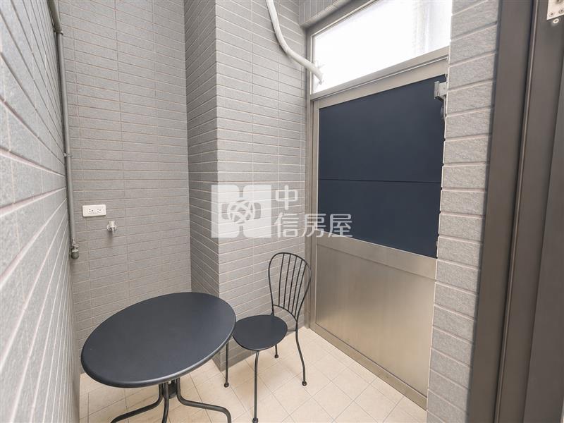 2L07慕夏金店面房屋室內格局與周邊環境