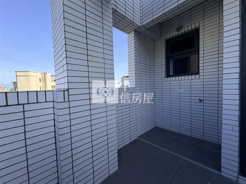 美崙面公園景觀電梯別墅房屋室內格局與周邊環境