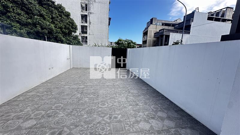 國民九街電梯大店面房屋室內格局與周邊環境