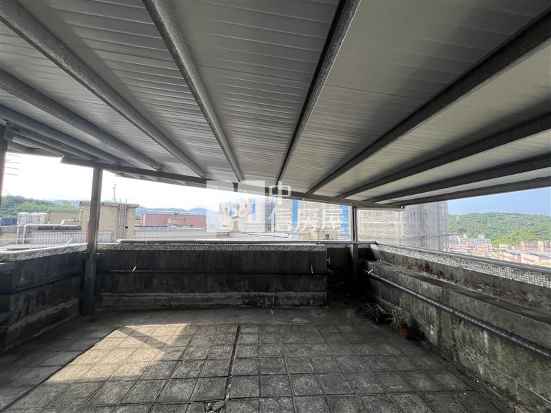 台北大國房屋室內格局與周邊環境