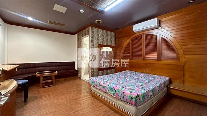 草屯市中心金店43套房金雞母房屋室內格局與周邊環境