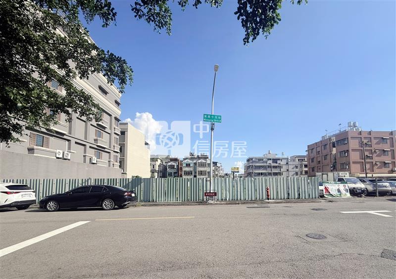 九期新光市場建地(專任)房屋室內格局與周邊環境