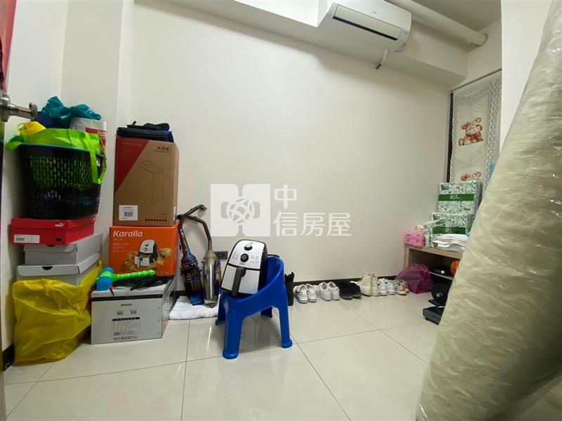 觀音選草漯!新穎低價電梯兩房房屋室內格局與周邊環境