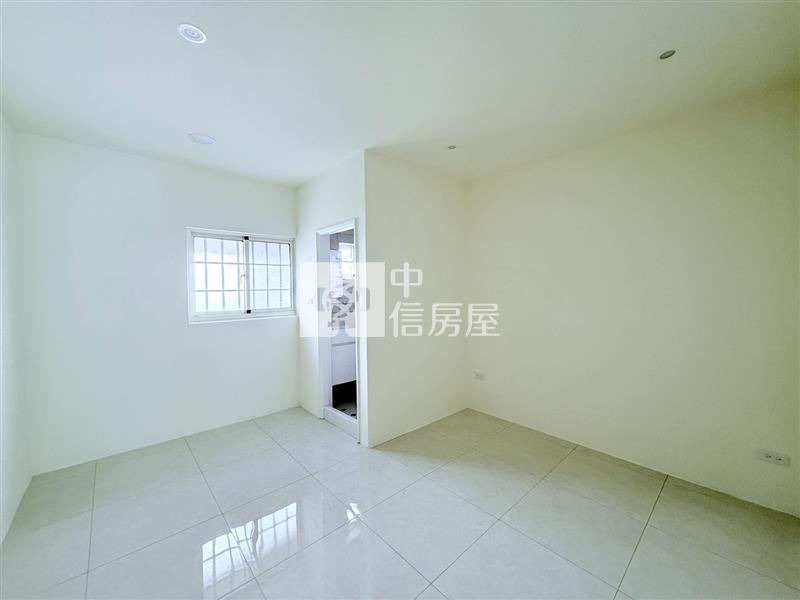 崇德路尾大露臺車庫美墅房屋室內格局與周邊環境
