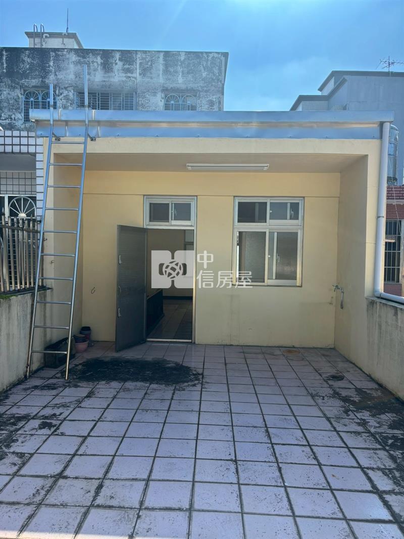 獅子林商圈超值大透天房屋室內格局與周邊環境