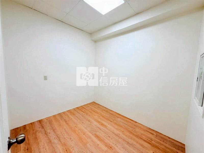宜蘭市中心透天房屋室內格局與周邊環境