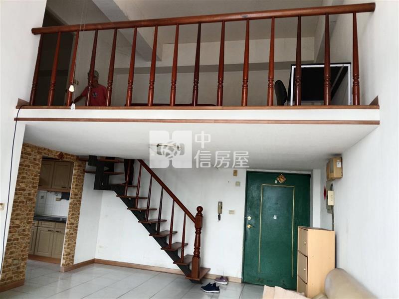 近崑山學區三房電梯大樓(專）房屋室內格局與周邊環境