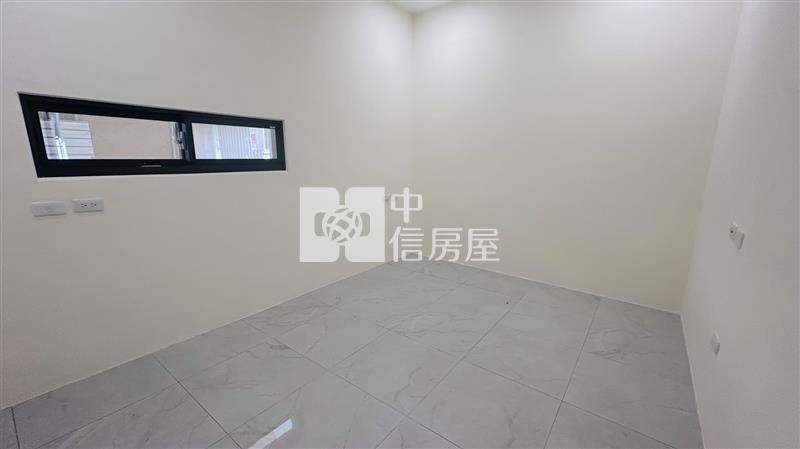 B1-10邊間雙臨路店住房屋室內格局與周邊環境