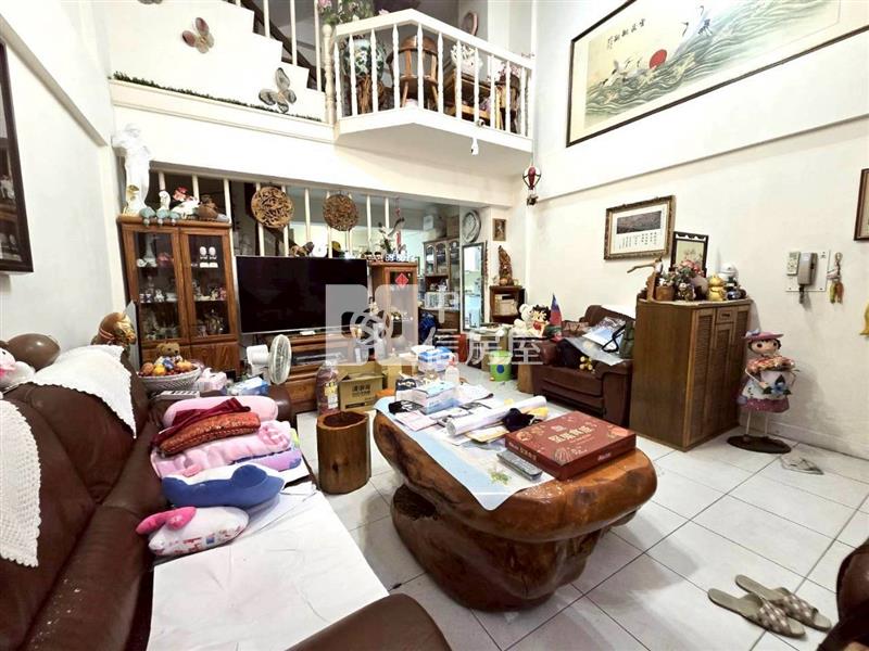 桃園大業路社區型別墅+車位房屋室內格局與周邊環境