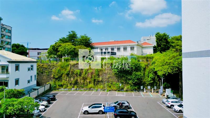 虎尾寮15米文宏路邊間店住房屋室內格局與周邊環境