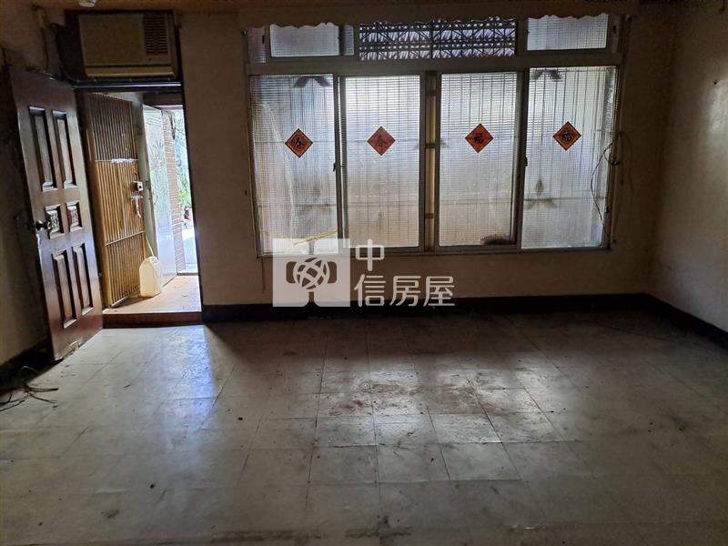 中壢綠線捷運G28站5房透天房屋室內格局與周邊環境