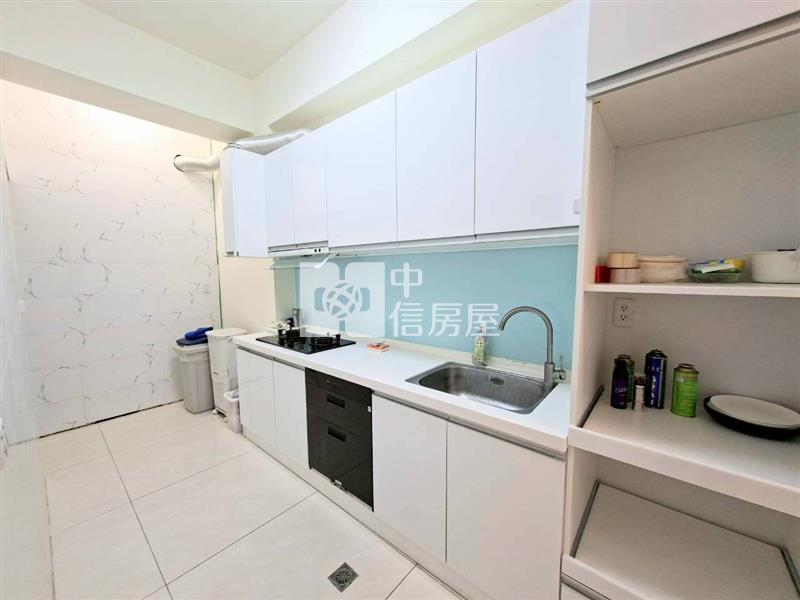C1-90興安路一段巷弄美透天房屋室內格局與周邊環境