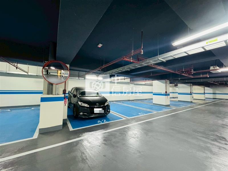 龍築邊間|採光方正三房+車位房屋室內格局與周邊環境