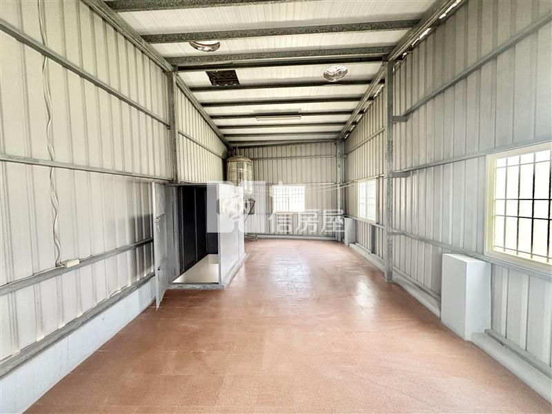 屏東房屋-西市場新整透天房屋室內格局與周邊環境