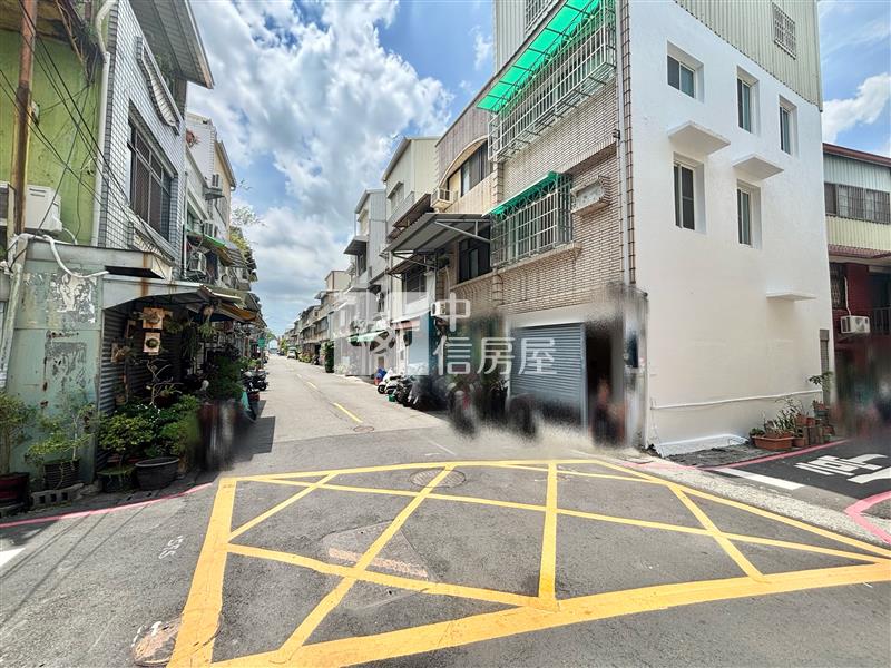 屏東房屋-西市場新整透天房屋室內格局與周邊環境
