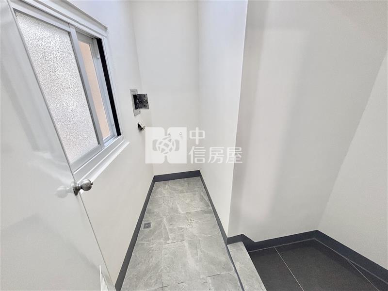 屏東房屋-西市場新整透天房屋室內格局與周邊環境