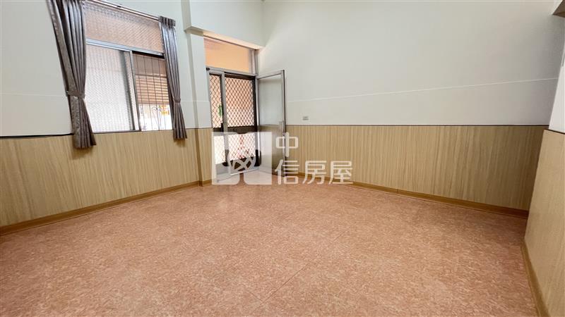 屏東房屋-大連溫馨透天房屋室內格局與周邊環境
