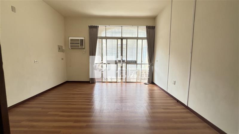 屏東房屋-大連溫馨透天房屋室內格局與周邊環境