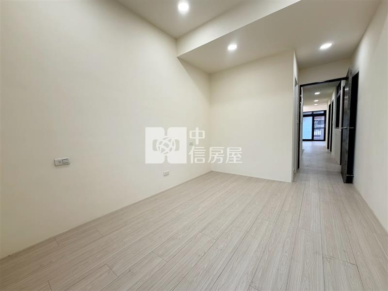 中壢近捷運全新整理美3房房屋室內格局與周邊環境