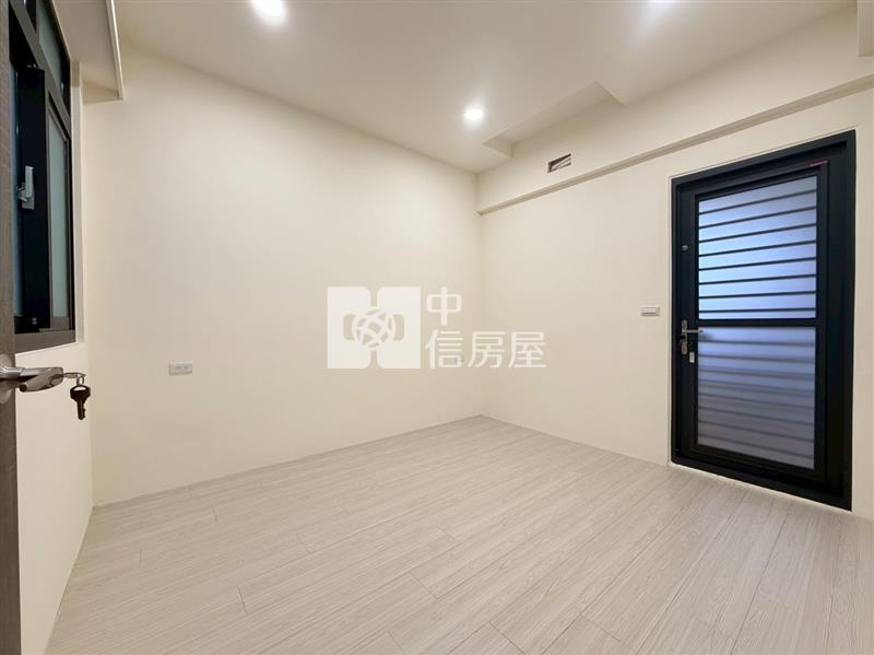 中壢近捷運全新整理美3房房屋室內格局與周邊環境