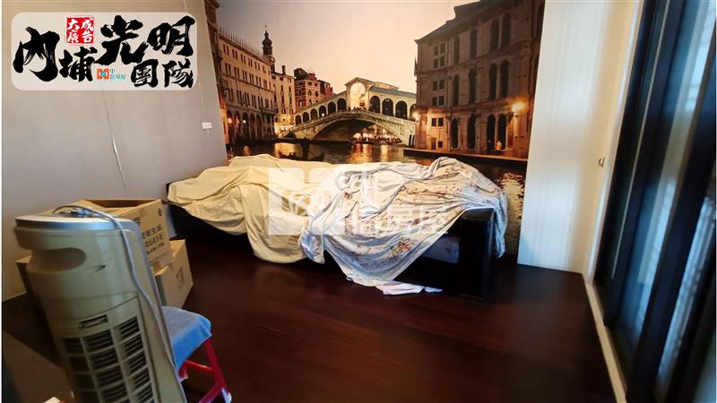 大地坪庭院面寬車庫透天房屋室內格局與周邊環境
