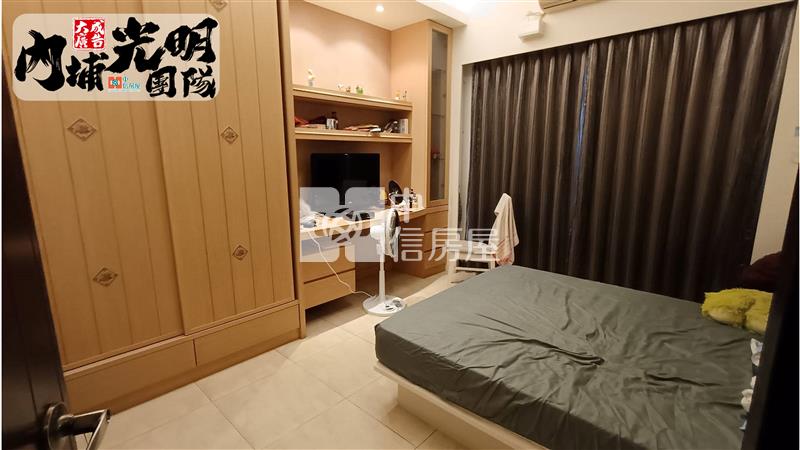 大地坪庭院面寬車庫透天房屋室內格局與周邊環境