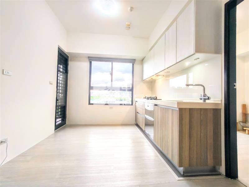 總太2020.大2房+平車.面河景.樹海.房屋室內格局與周邊環境