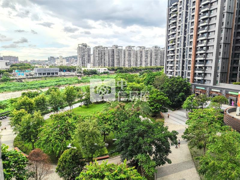 總太2020.大2房+平車.面河景.樹海.房屋室內格局與周邊環境