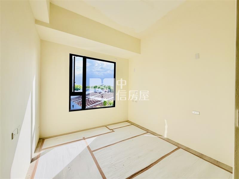 慈濟商圈全新兩房華廈房屋室內格局與周邊環境