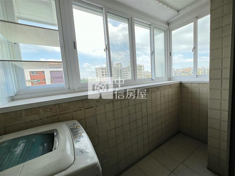 中原大學套房房屋室內格局與周邊環境