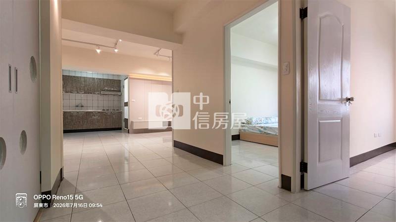 崇蘭整新3+1房平車華廈房屋室內格局與周邊環境