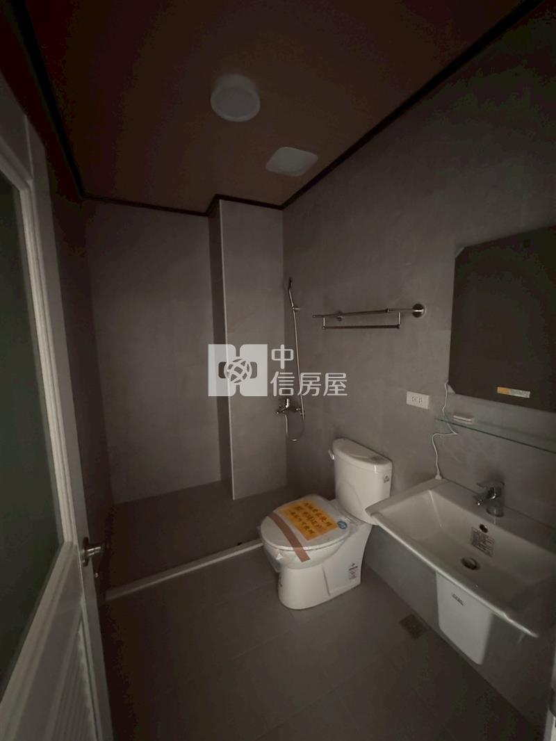 麥寮市區豪華透天房屋室內格局與周邊環境