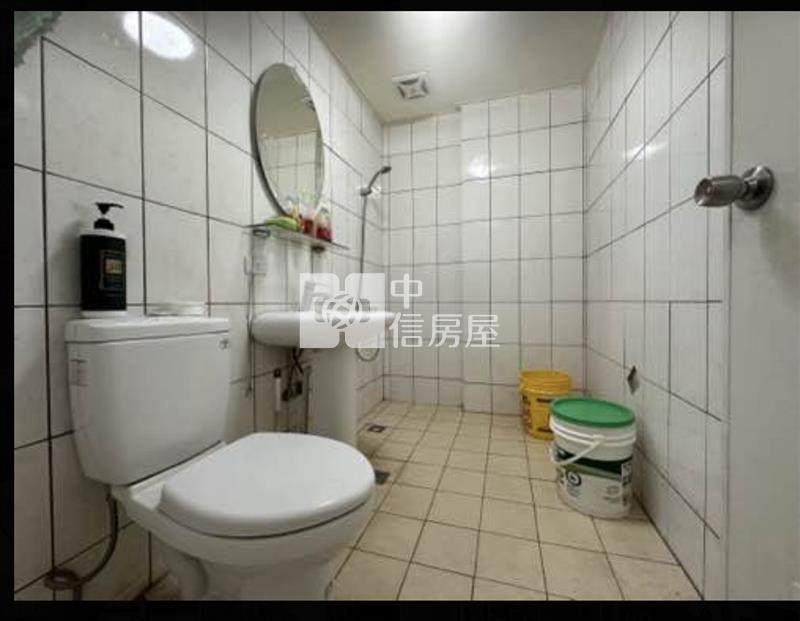 頭份交流道大透天房屋室內格局與周邊環境