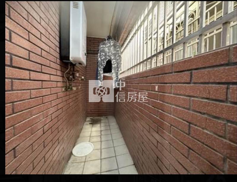 頭份交流道大透天房屋室內格局與周邊環境