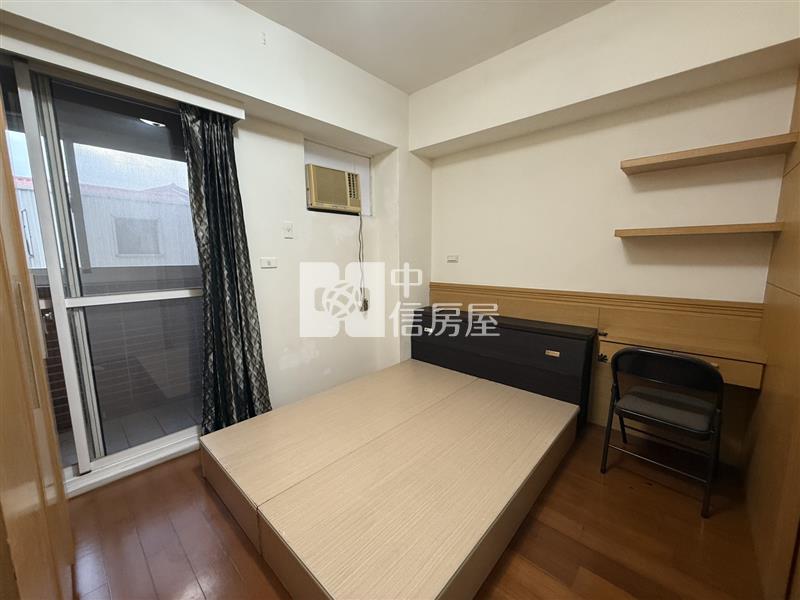 龍泉國小3+1房附車位房屋室內格局與周邊環境
