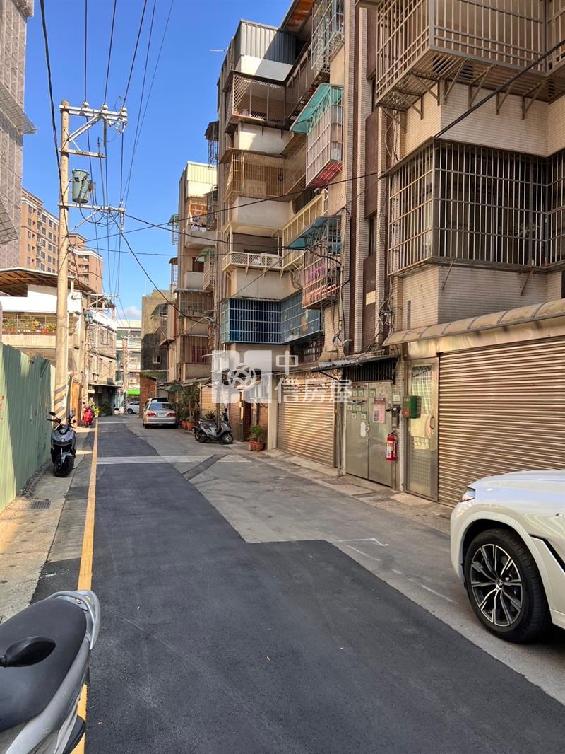 桃園中路特區整新3樓3房美寓房屋室內格局與周邊環境