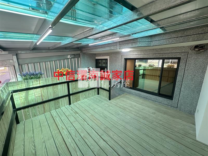 梅龍莊前院停車美透天房屋室內格局與周邊環境