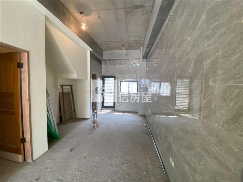 居易星光電梯別墅房屋室內格局與周邊環境