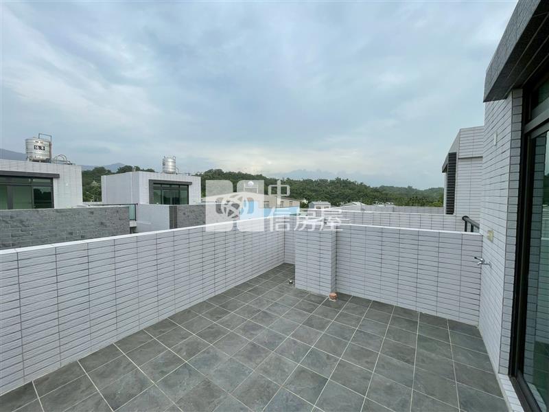 竹崎坑仔坪車庫別墅A2房屋室內格局與周邊環境