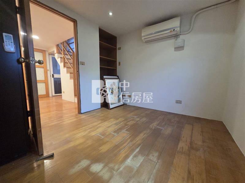 D022綠葉稀有華廈三房房屋室內格局與周邊環境