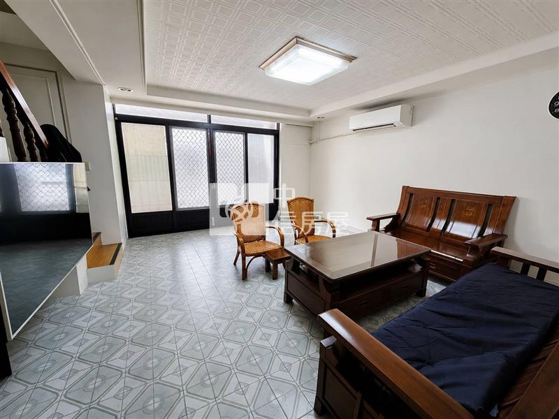 【奔馳】藝文特區稀有透天房屋室內格局與周邊環境
