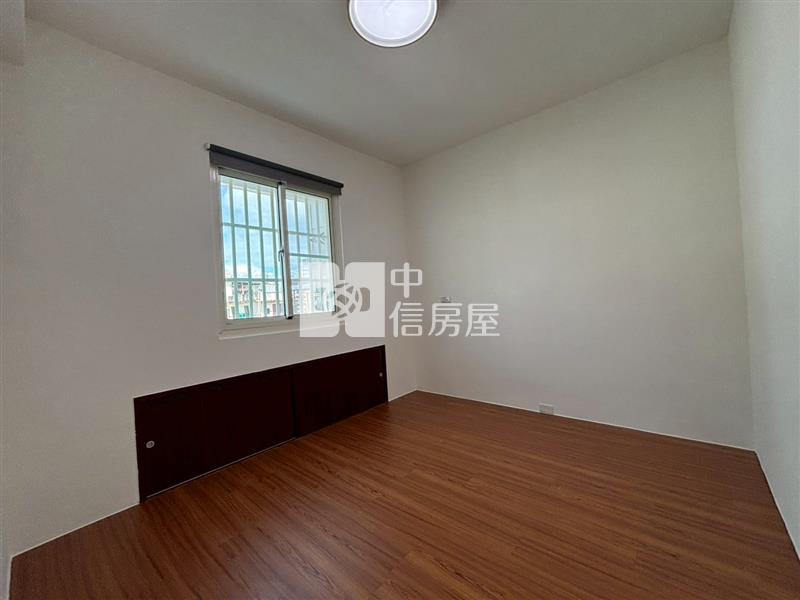 萬丹國中整新車墅房屋室內格局與周邊環境