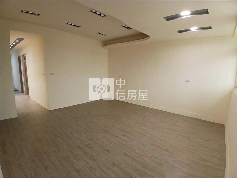平鎮高中整新三房美寓房屋室內格局與周邊環境