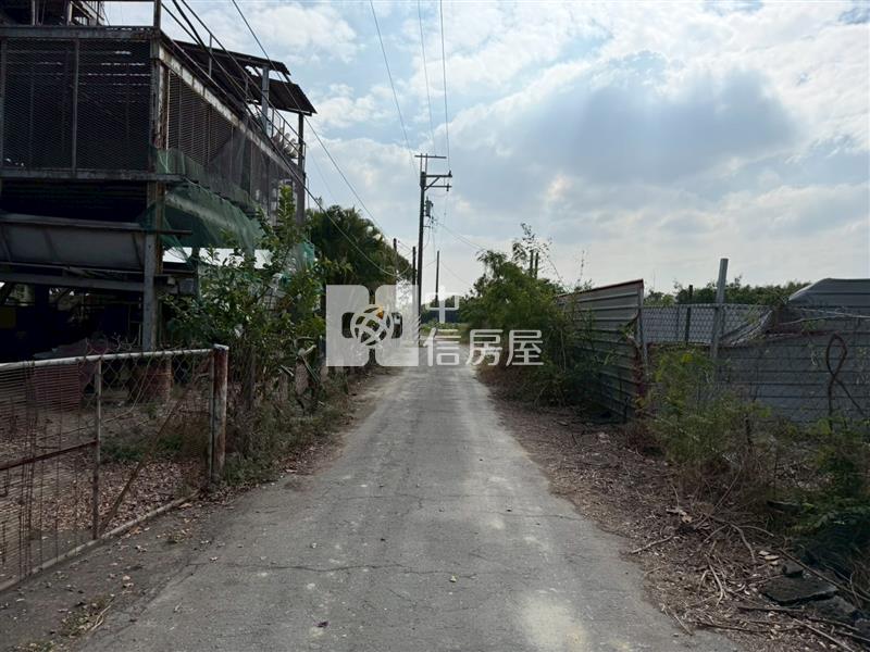 仁德區義林路尾巷方正農地房屋室內格局與周邊環境
